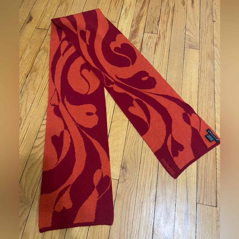 Amoroso merino wool scarf red/orange